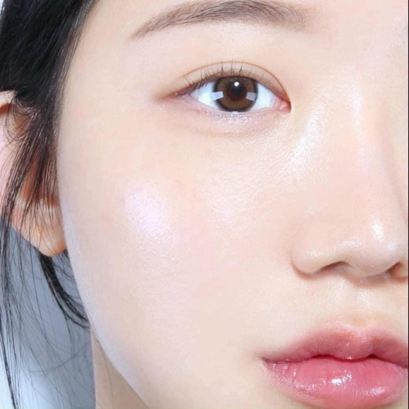 The saga of Xiu Pink Peony Special Edition Jadan Sun Glow Cushion Set Shade #21 - Picture 5 of 7